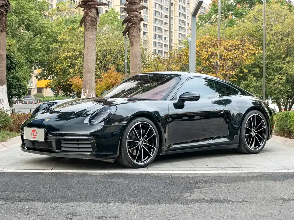 Porsche 911 — фото 1