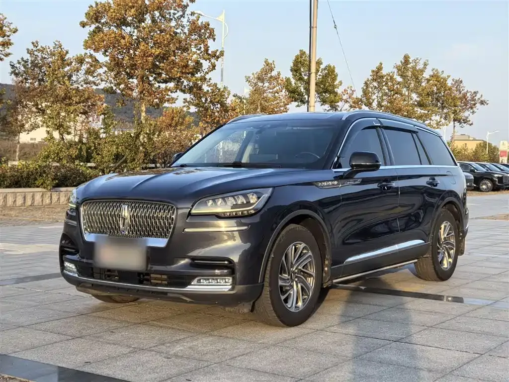 Lincoln Aviator — фото 1
