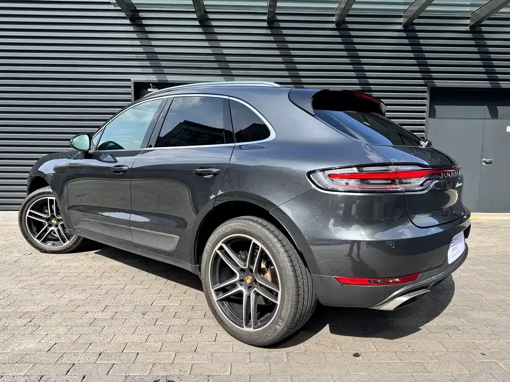 Porsche Macan — фото 5