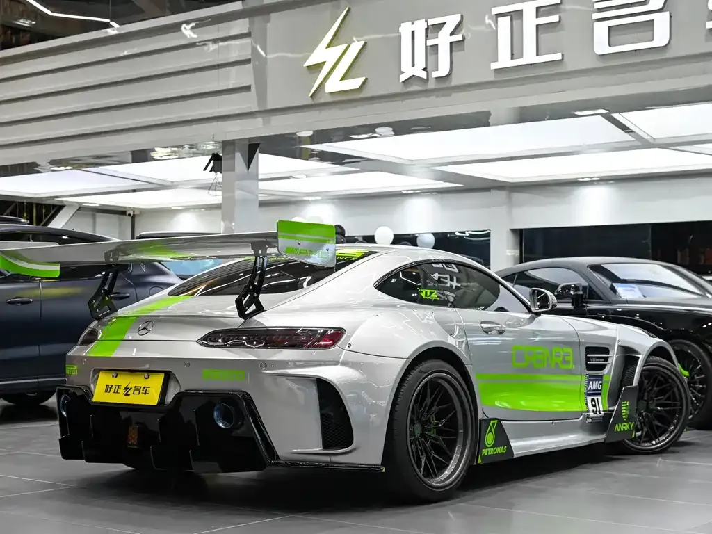 Mercedes-Benz AMG GT — фото 4