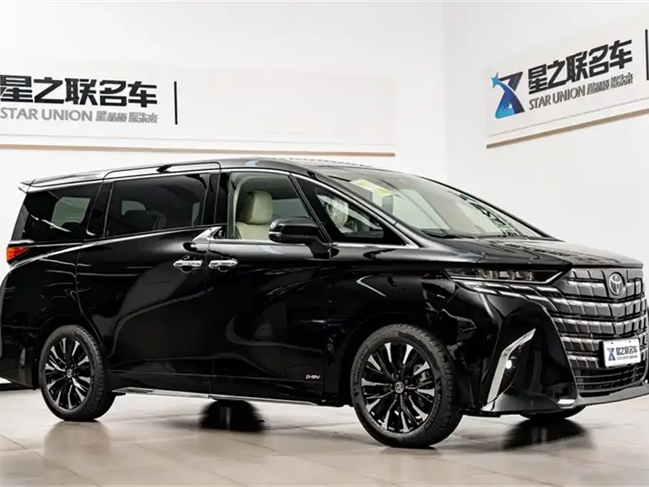 Toyota Alphard — фото 6