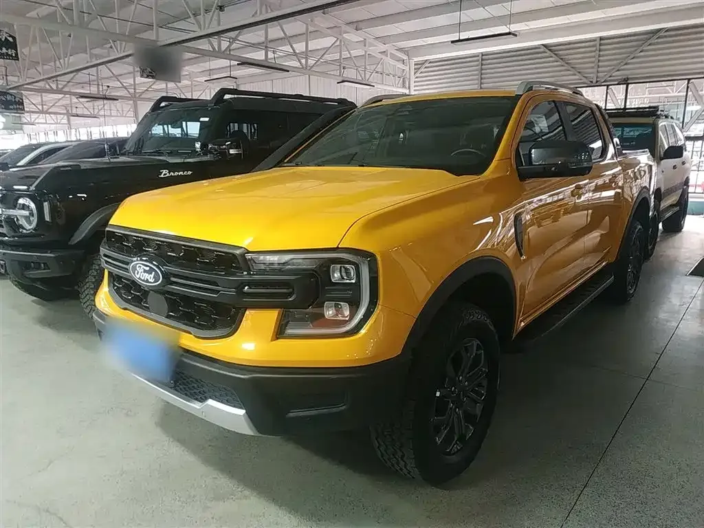 Ford Ranger — фото 1