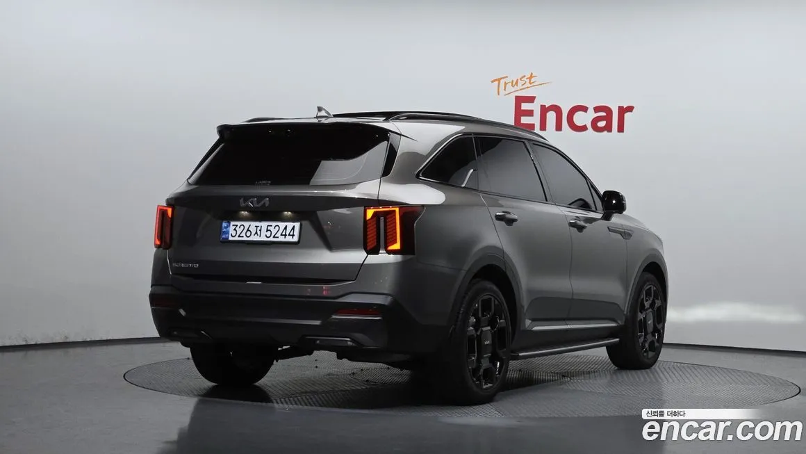 Kia Sorento — фото 2