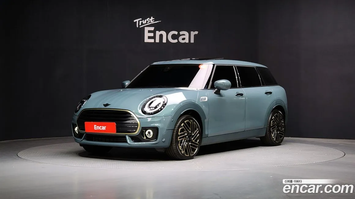 Mini Clubman — фото 1