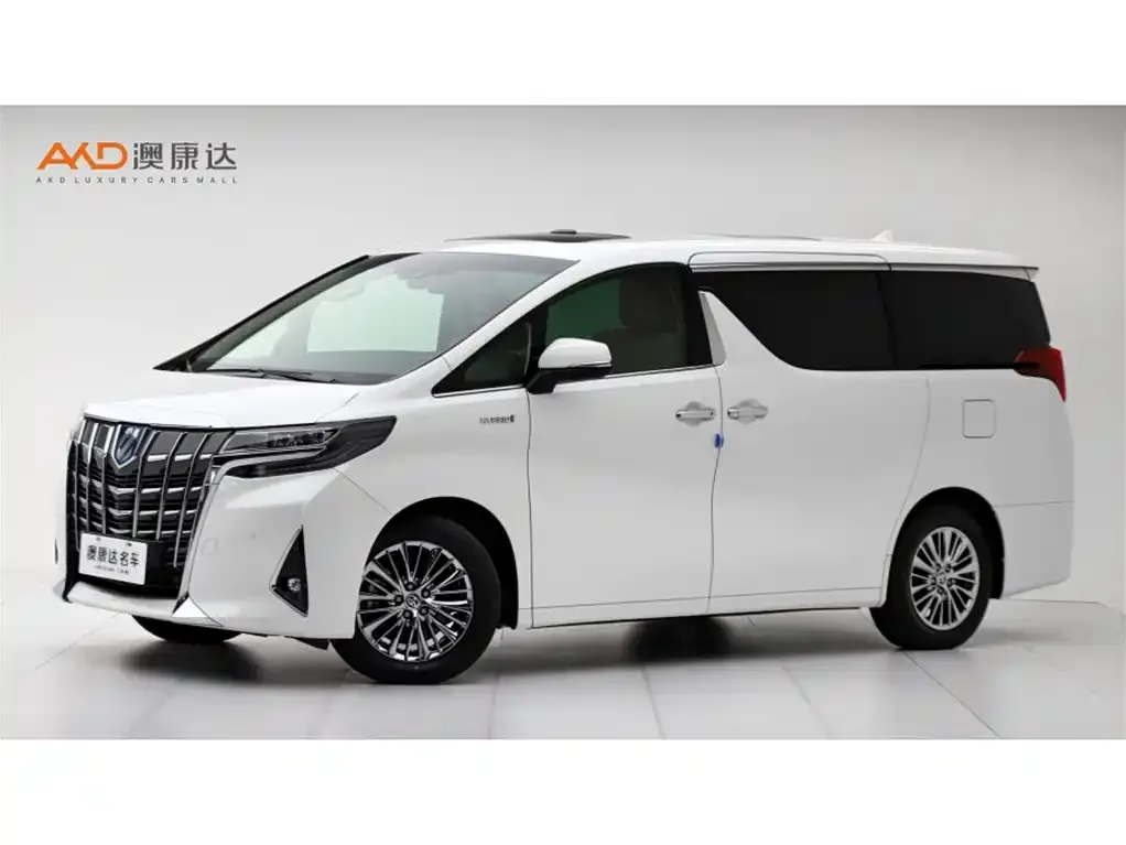 Toyota Alphard — фото 1