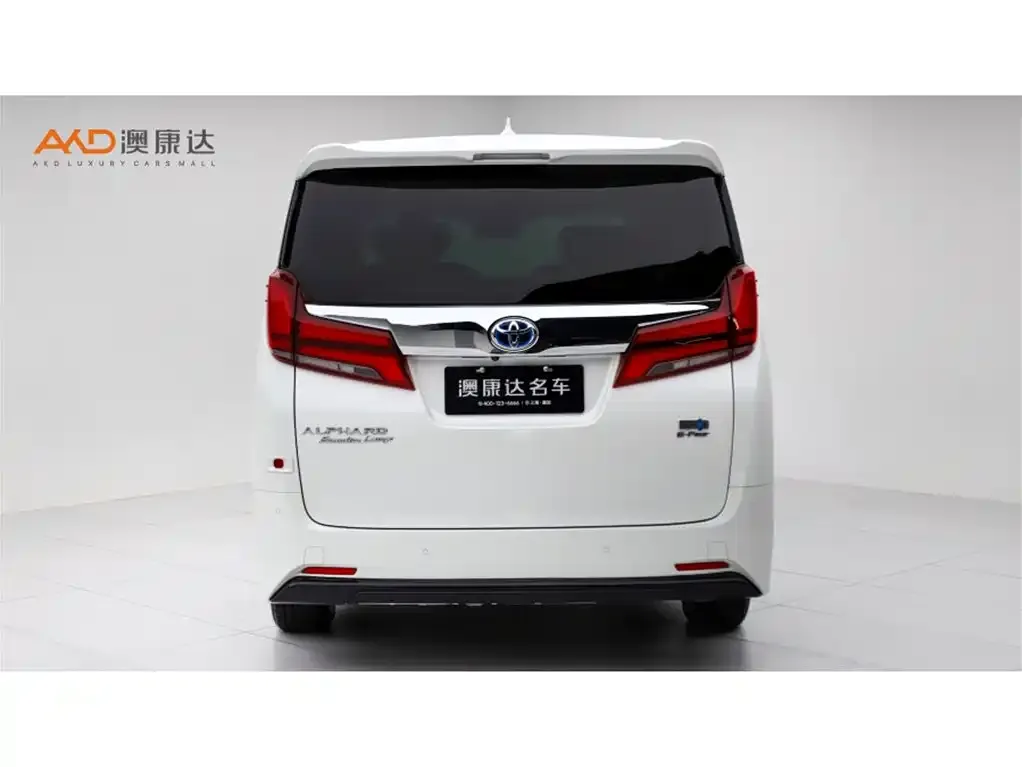 Toyota Alphard — фото 4