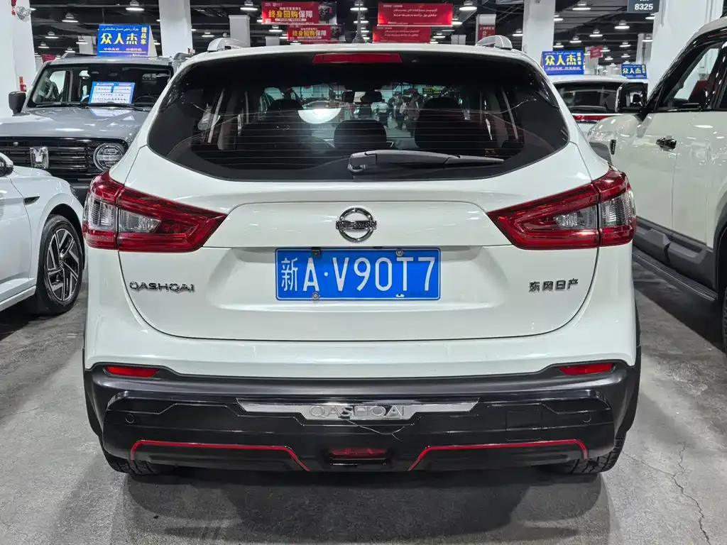Nissan Qashqai — фото 4
