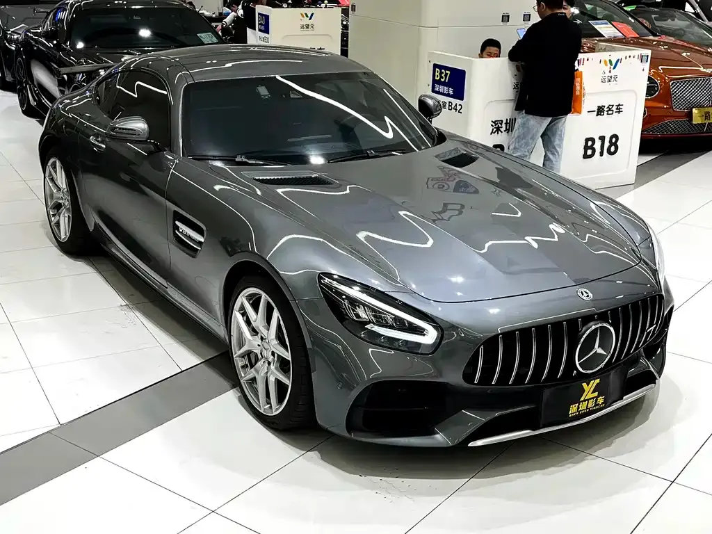Mercedes-Benz AMG GT — фото 1