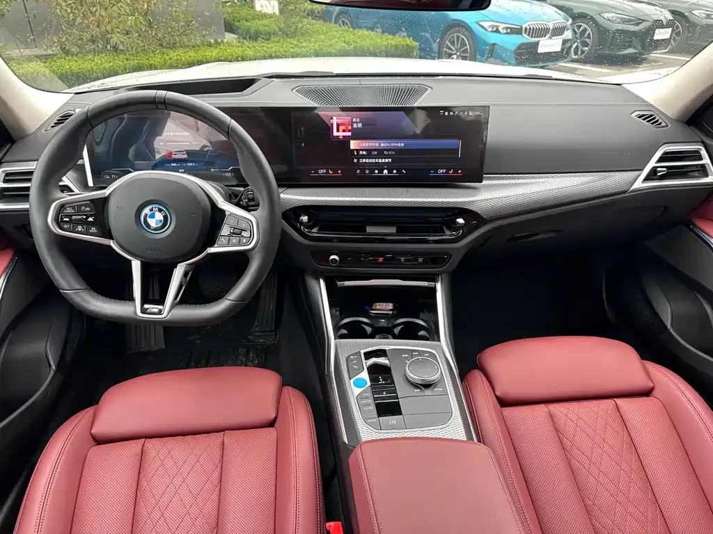 BMW i3 — фото 8