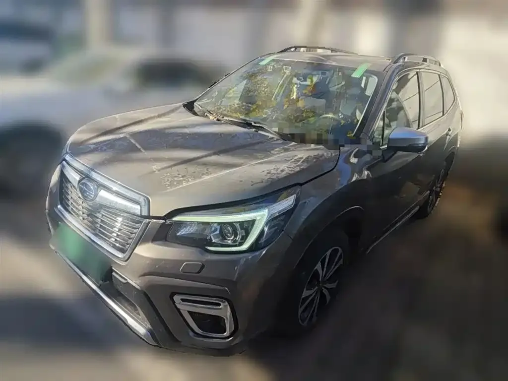Subaru Forester — фото 2