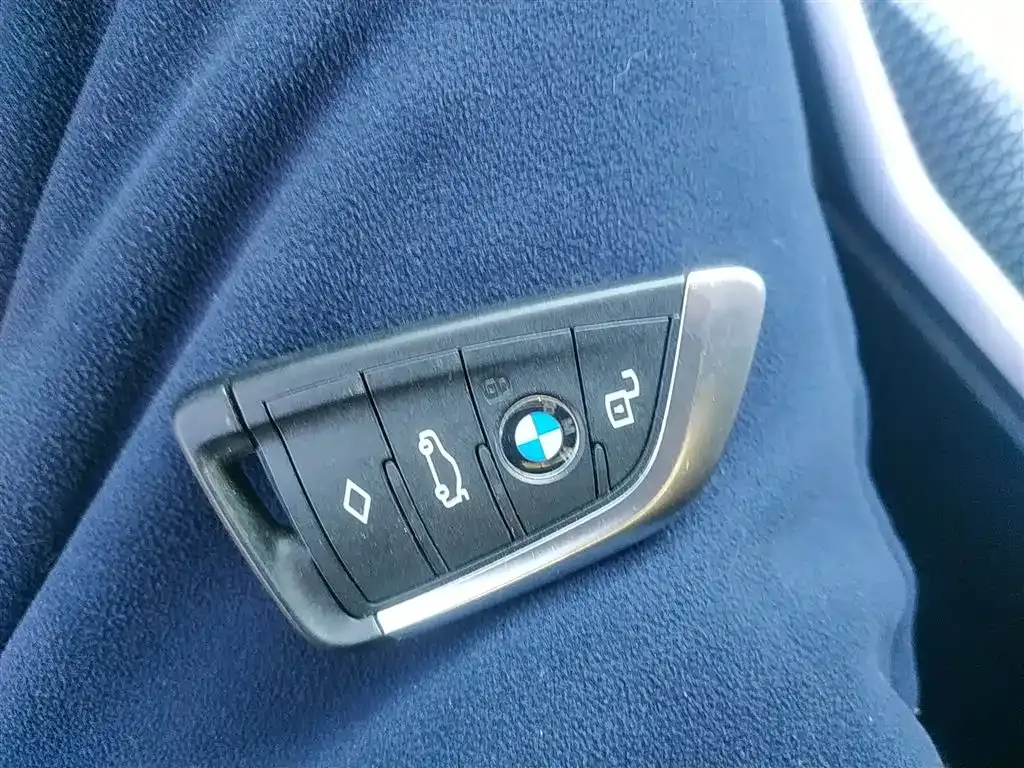 BMW i3 — фото 9