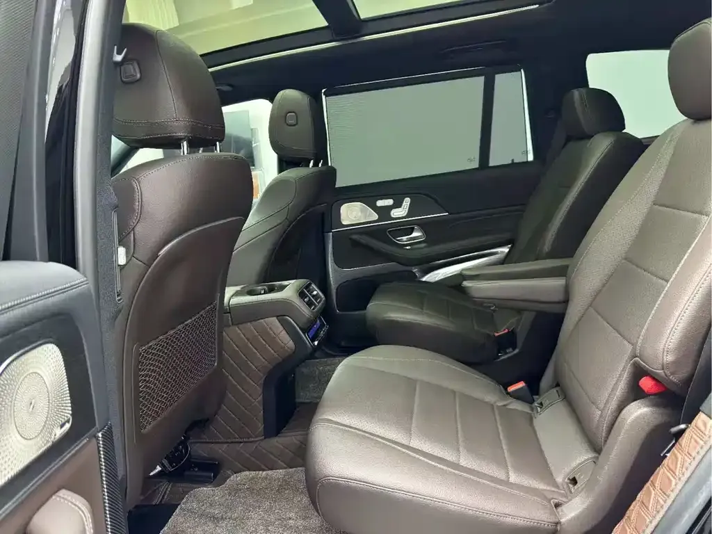 Mercedes-Benz GLS — фото 6