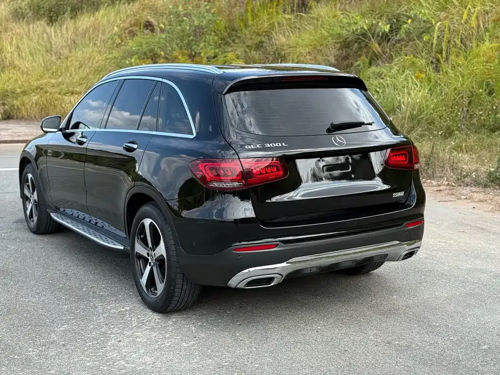 Mercedes-Benz GLC — фото 10
