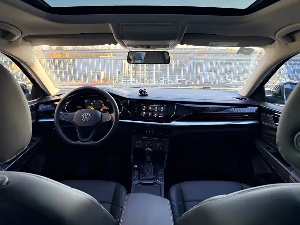 Volkswagen Passat — фото 7