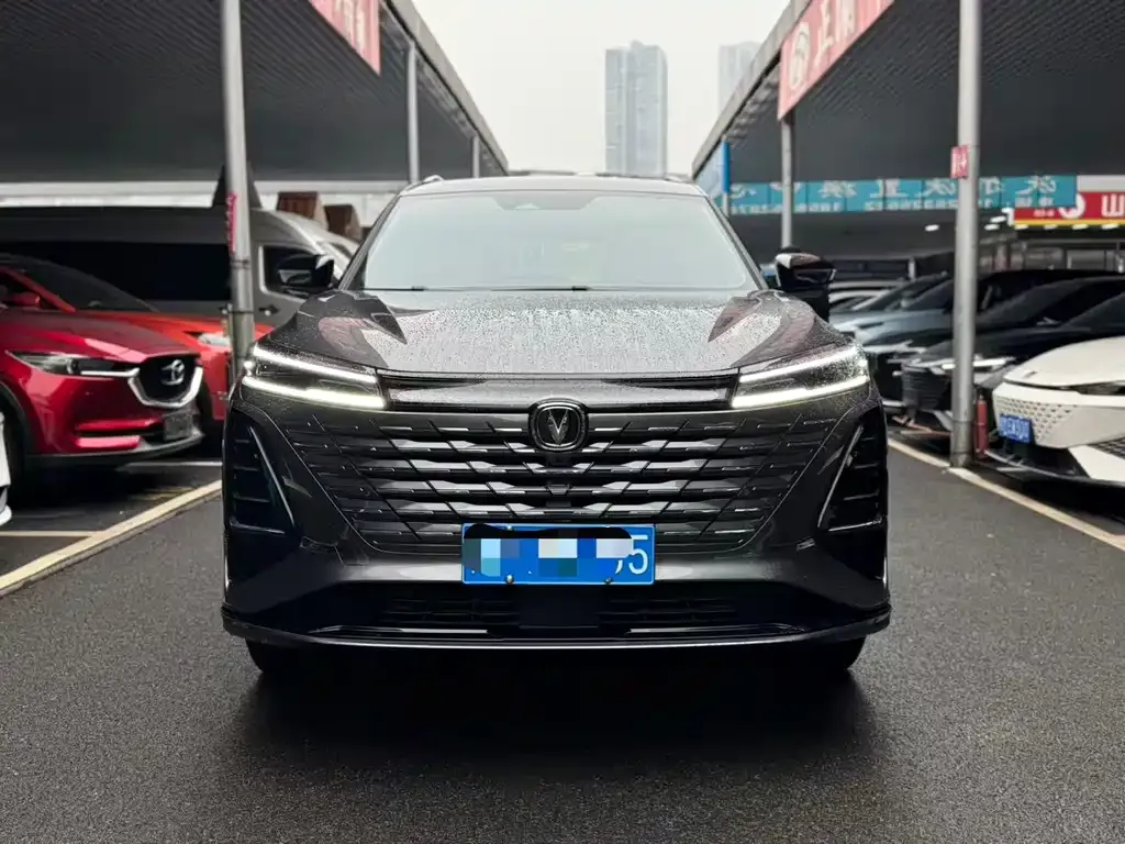 Changan CS75PLUS — фото 2