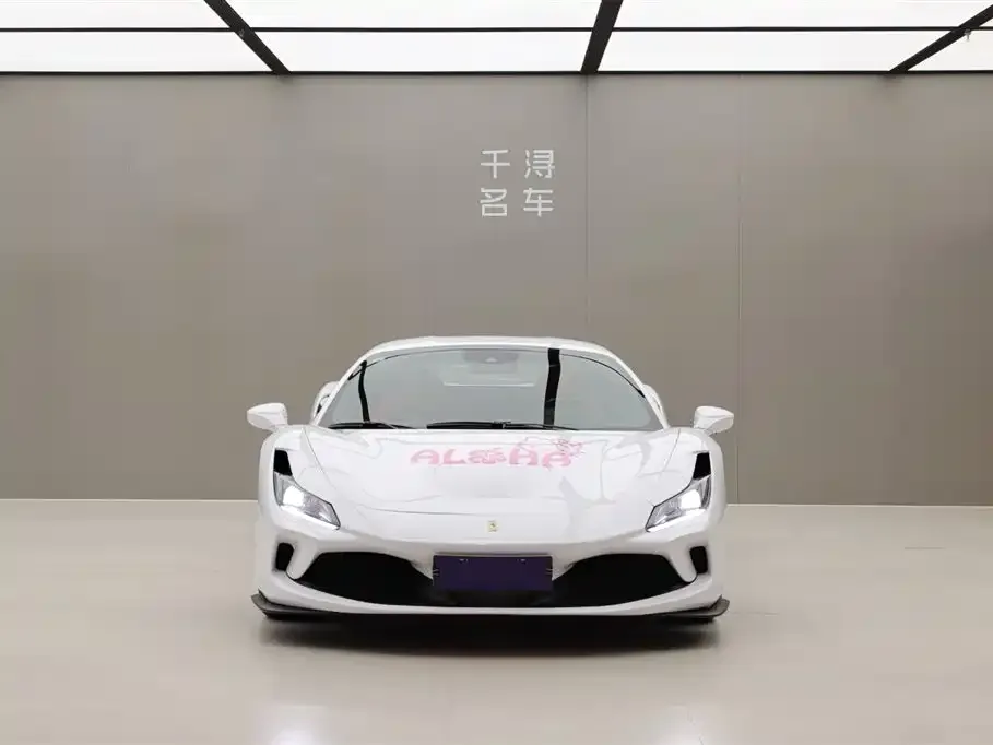 Ferrari F8 — фото 2