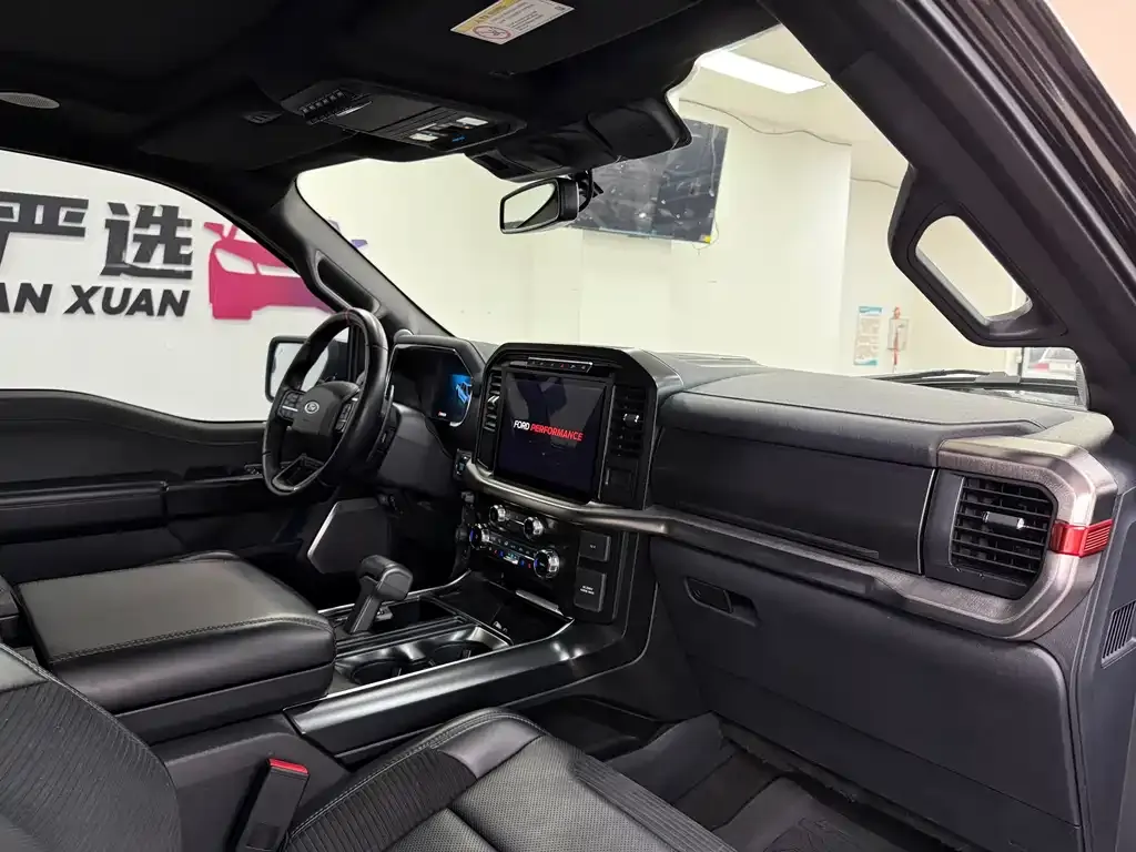 Ford F-150 Raptor — фото 10