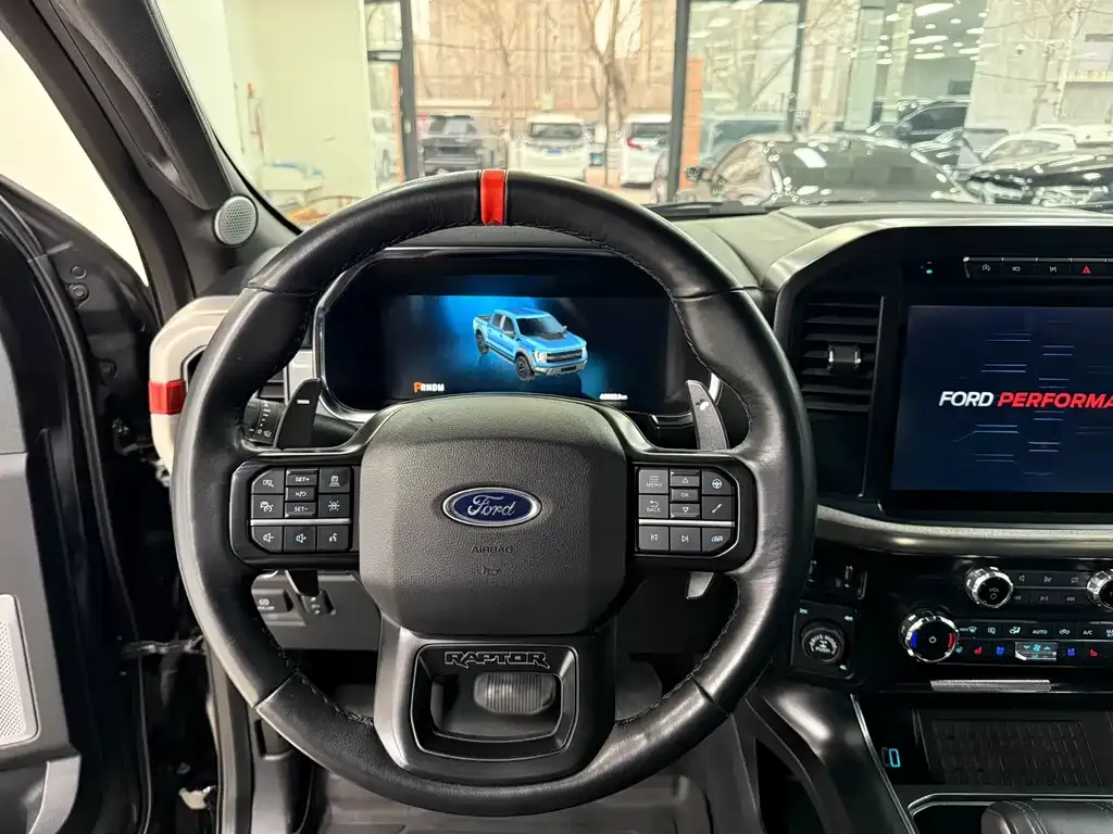 Ford F-150 Raptor — фото 5
