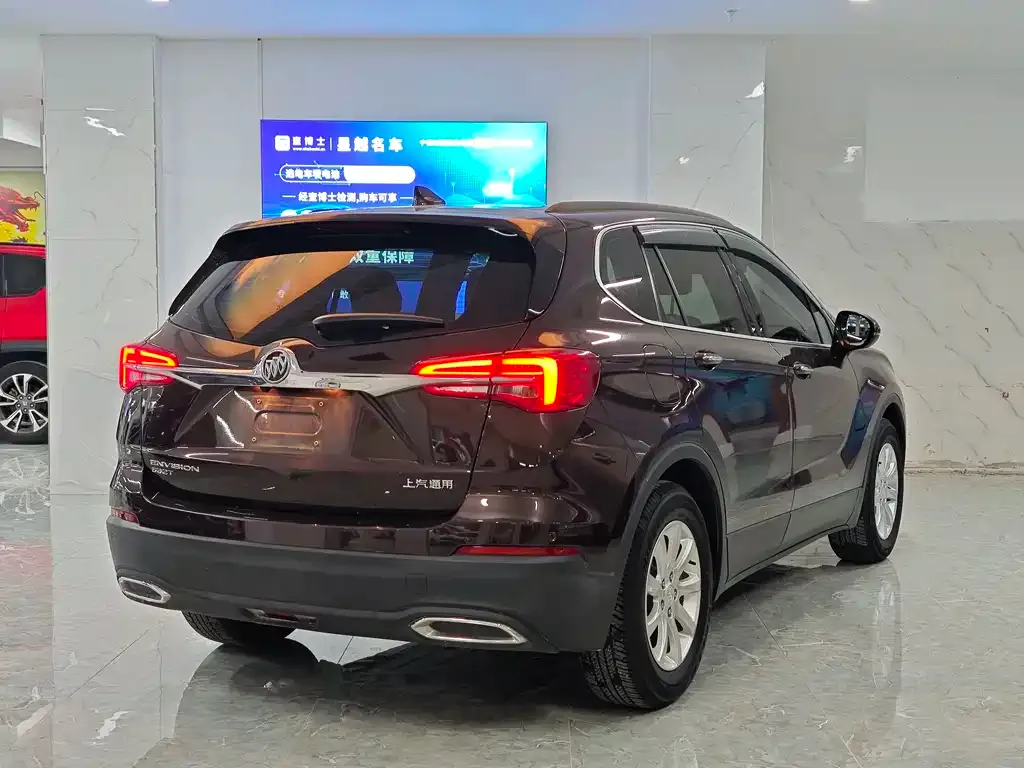 Buick Envision Plus — фото 7