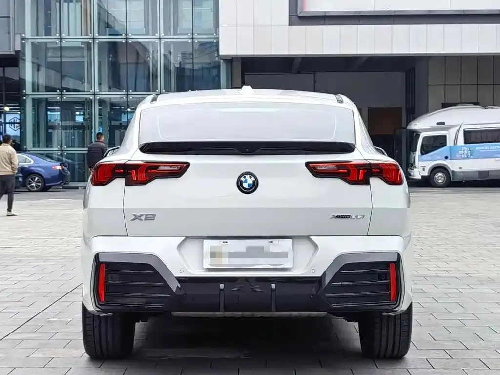 BMW X2 (Import) — фото 9