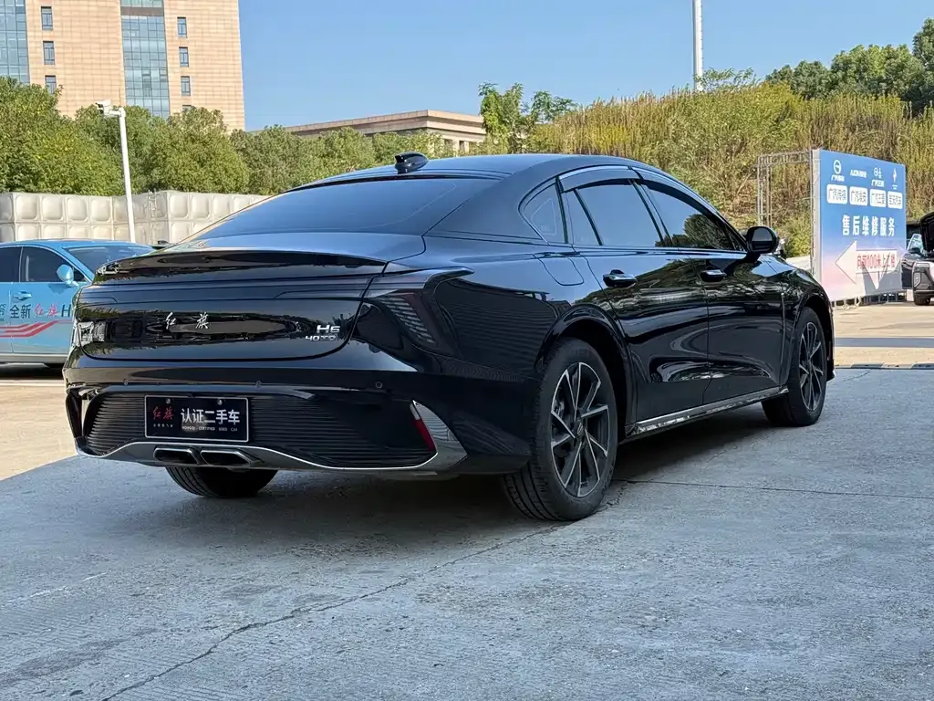 Hongqi H6 — фото 4