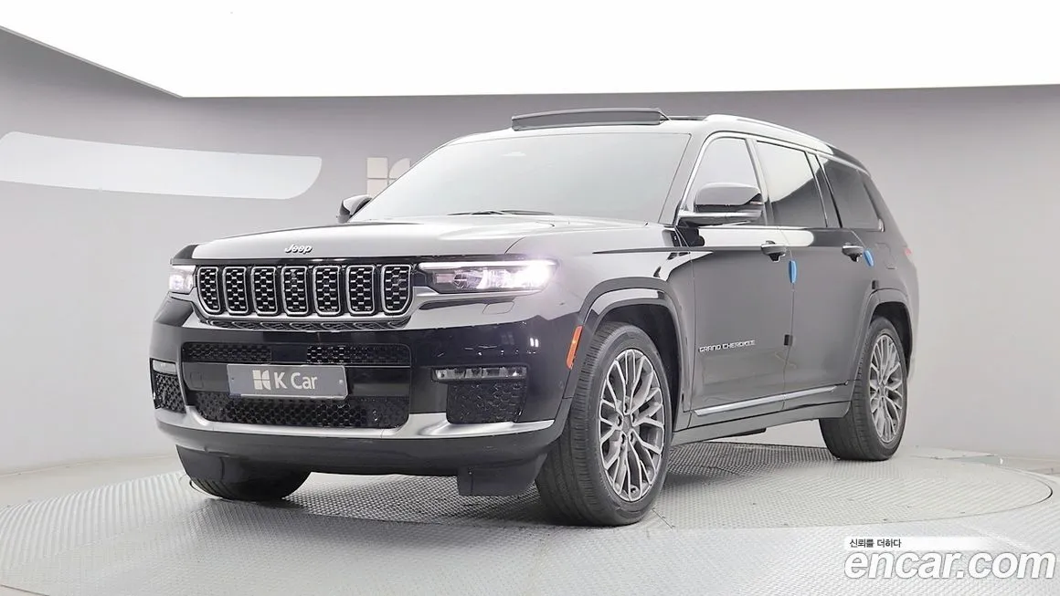 Jeep Cherokee — фото 1