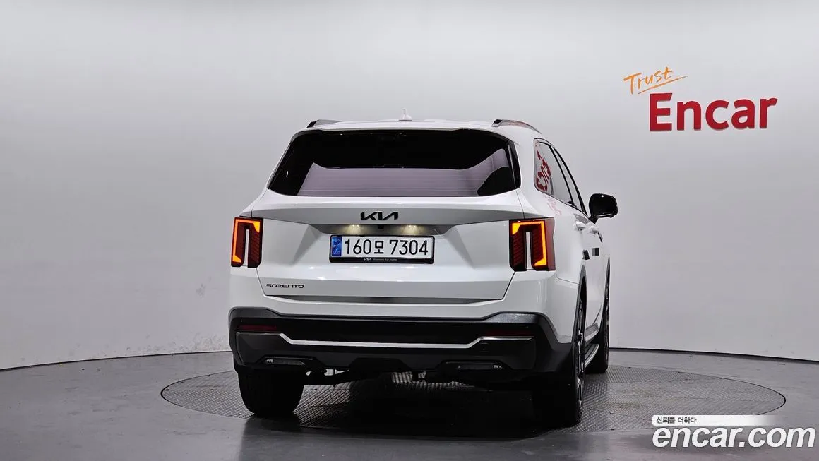Kia Sorento — фото 4