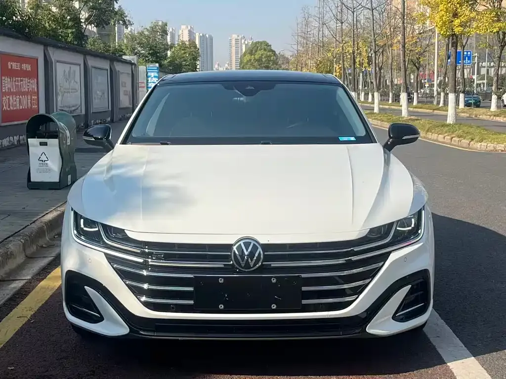 Volkswagen CC — фото 1
