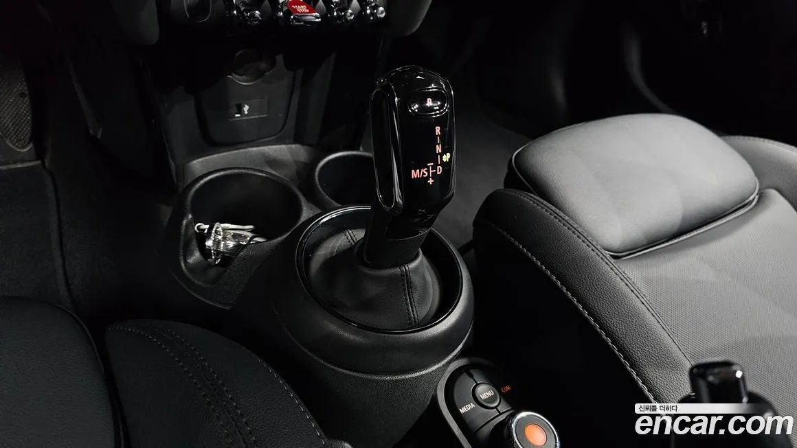 Mini Cooper — фото 9