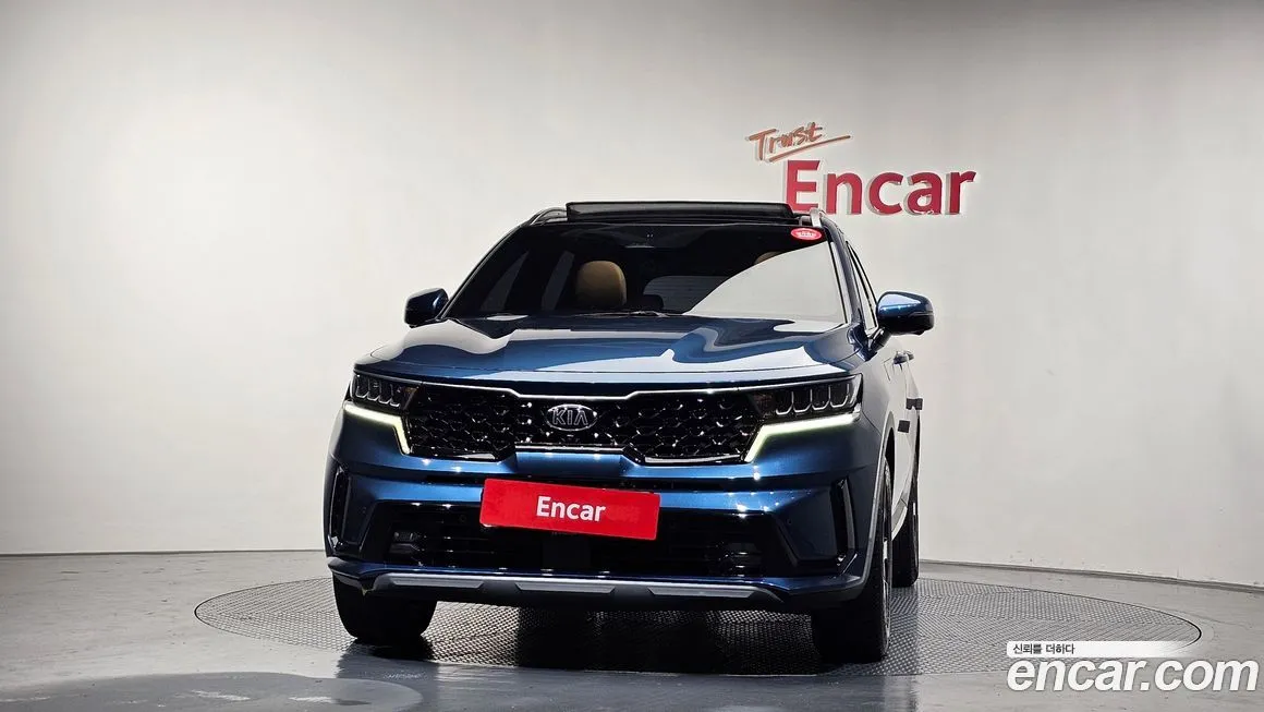 Kia Sorento — фото 3