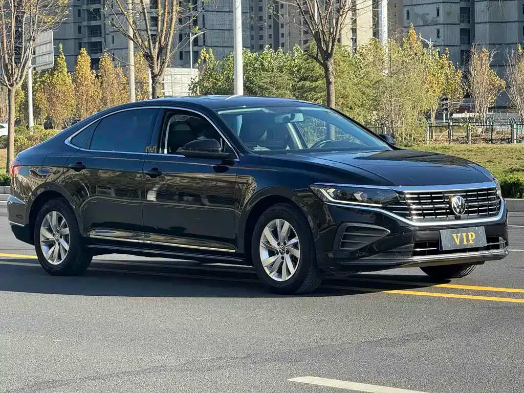 Volkswagen Passat — фото 2