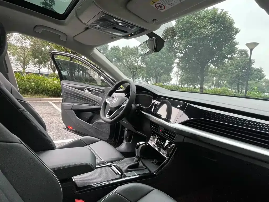 Volkswagen Passat — фото 10