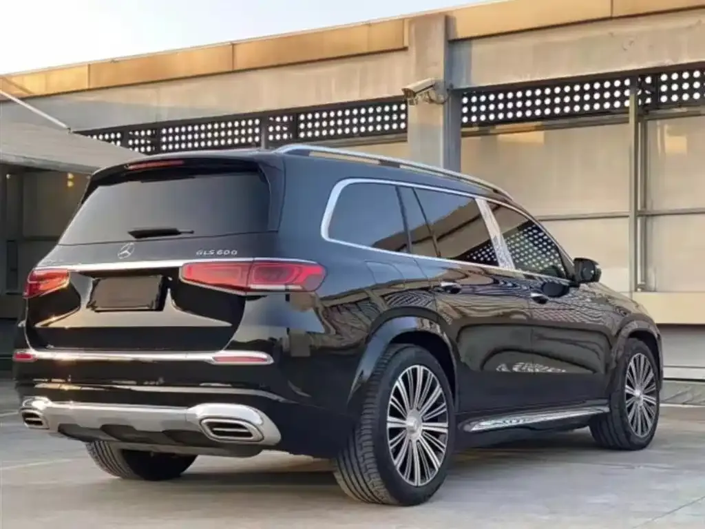 Mercedes-Benz GLS — фото 8