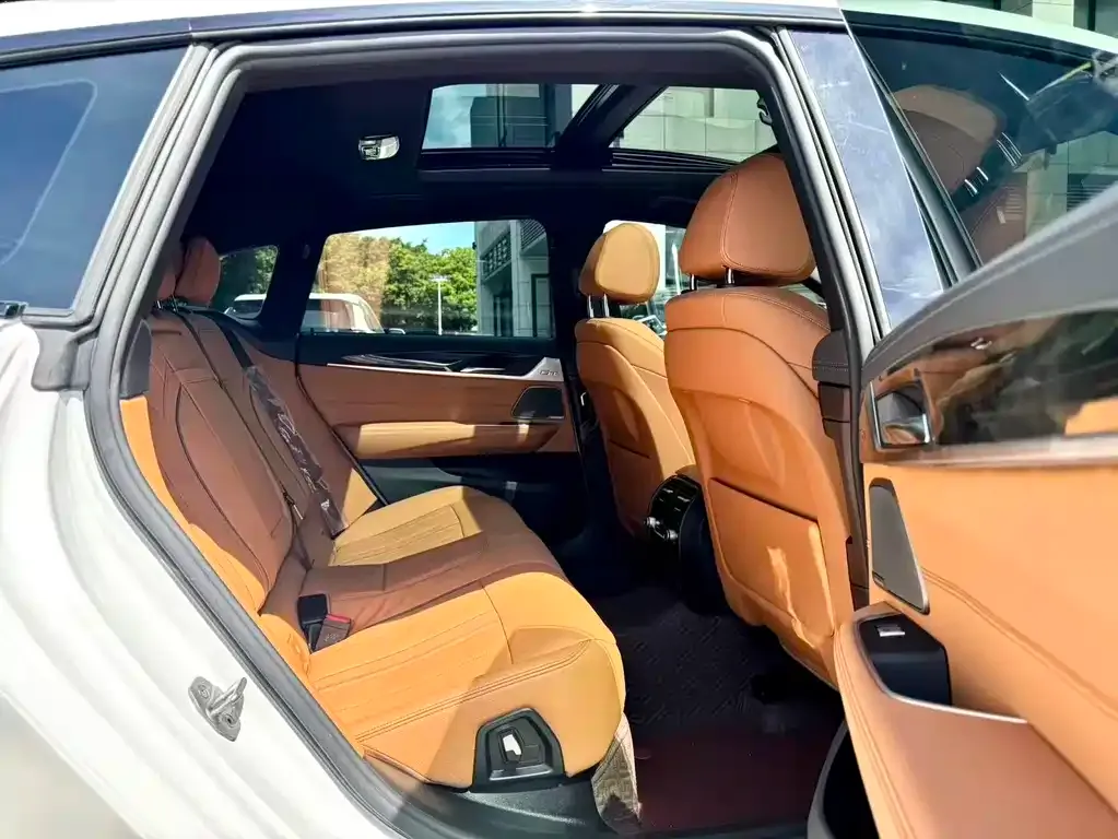 BMW 6 Series GT — фото 6