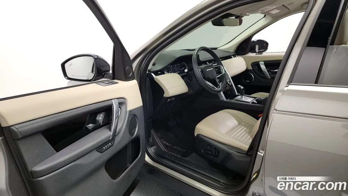 Land Rover Discovery Sport — фото 10