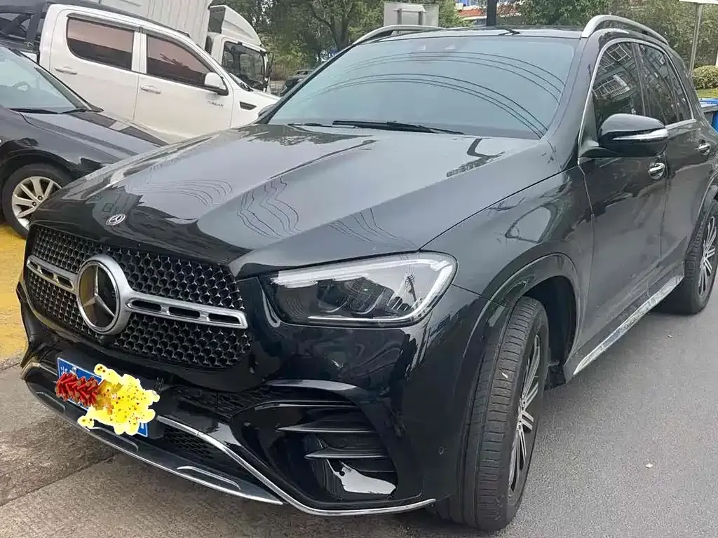 Mercedes-Benz GLE — фото 1