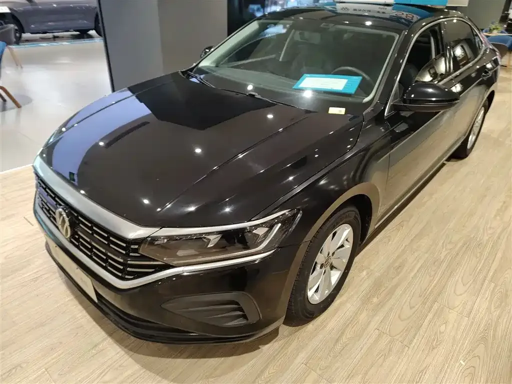 Volkswagen Passat — фото 2