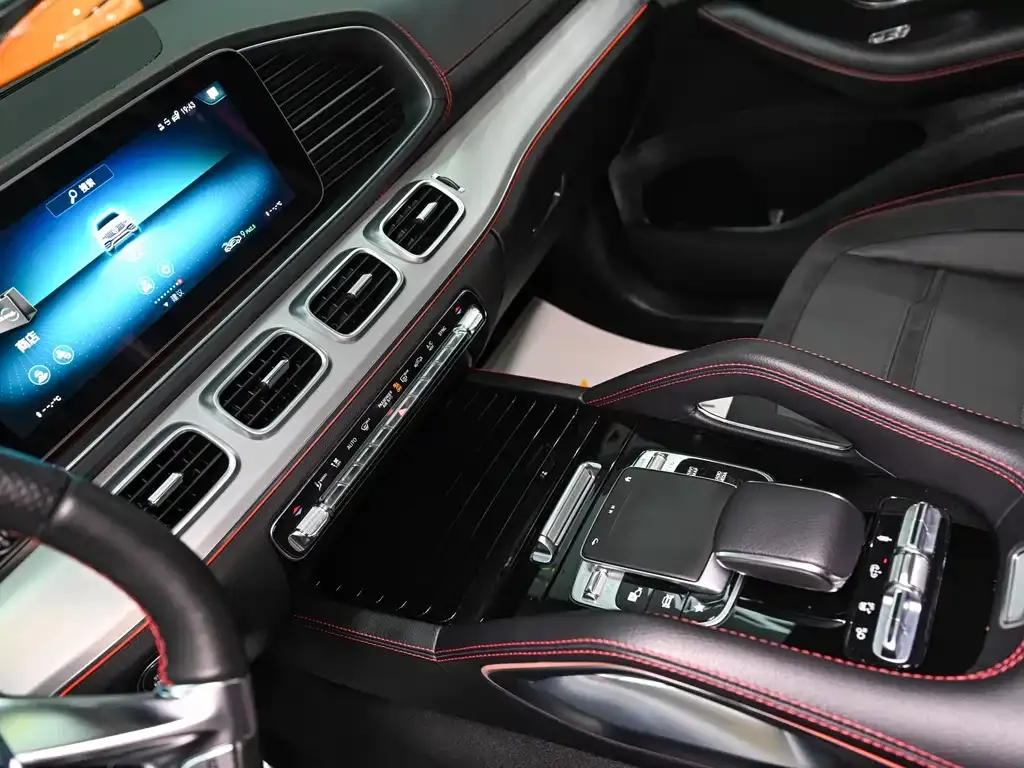 Mercedes-Benz GLE AMG — фото 10