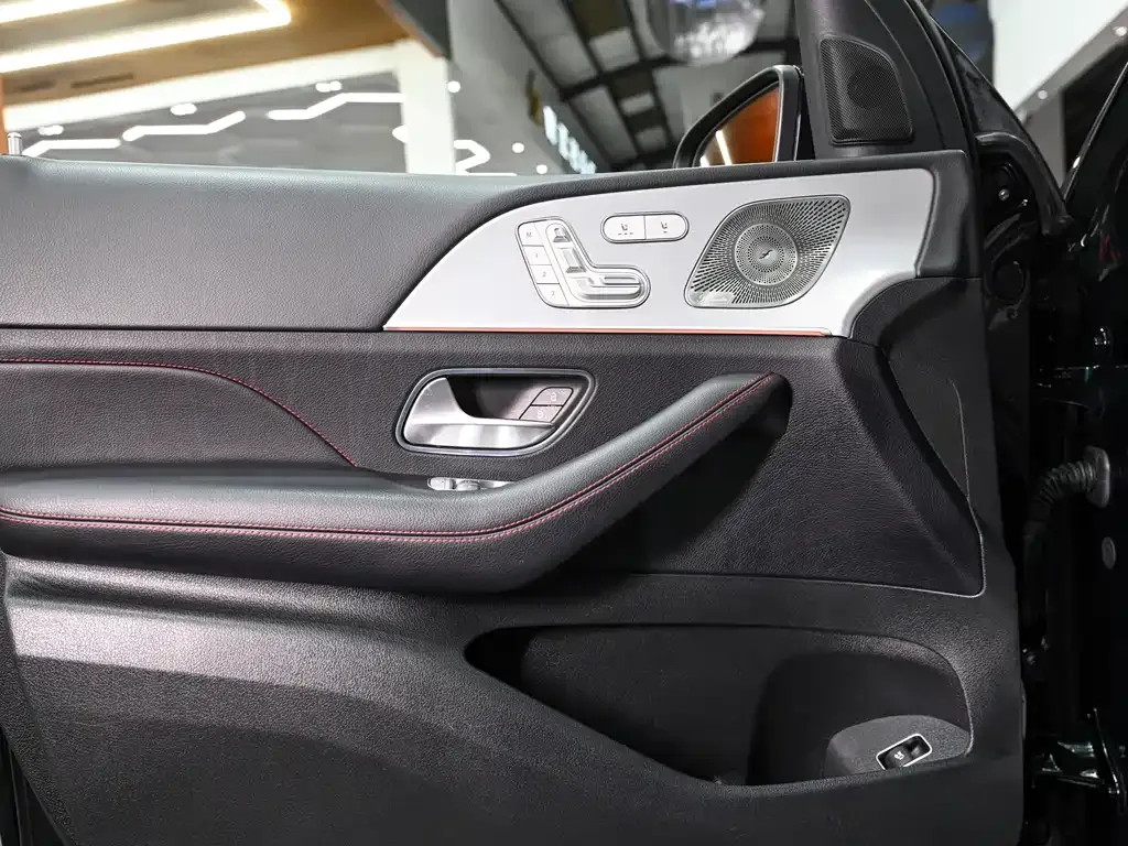 Mercedes-Benz GLE AMG — фото 6