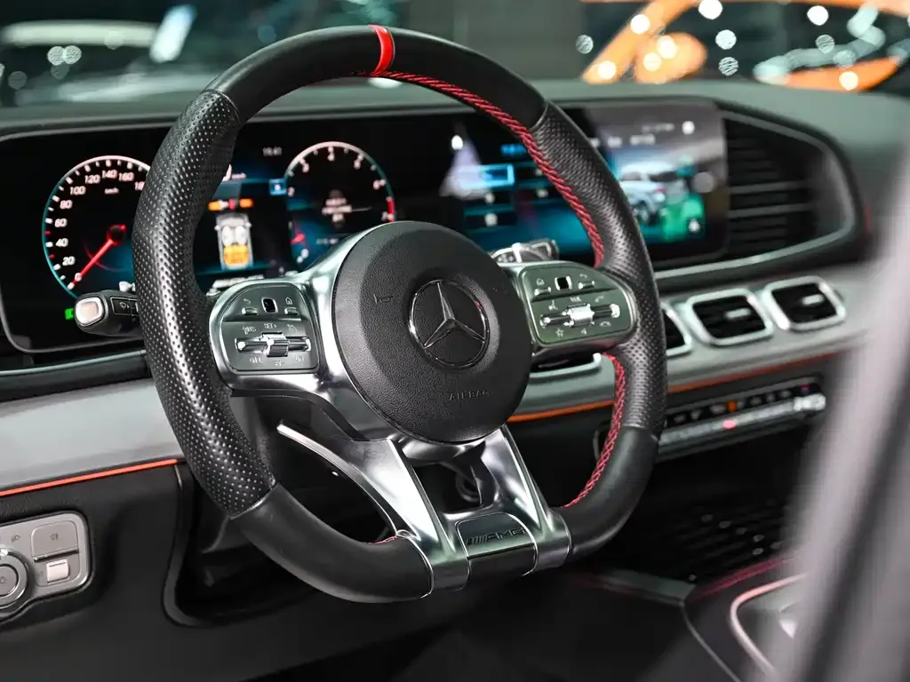 Mercedes-Benz GLE AMG — фото 9