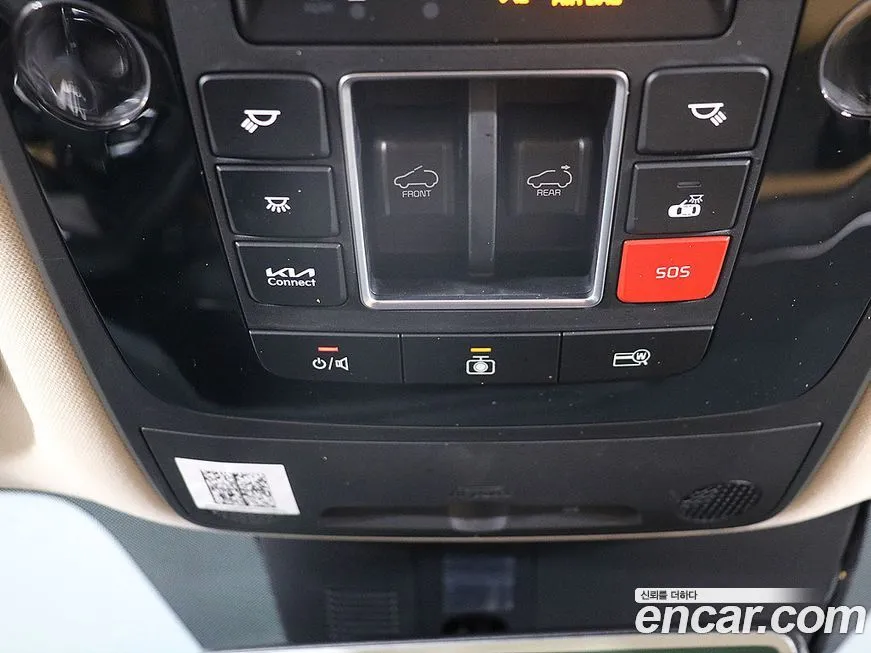 Kia Carnival — фото 10