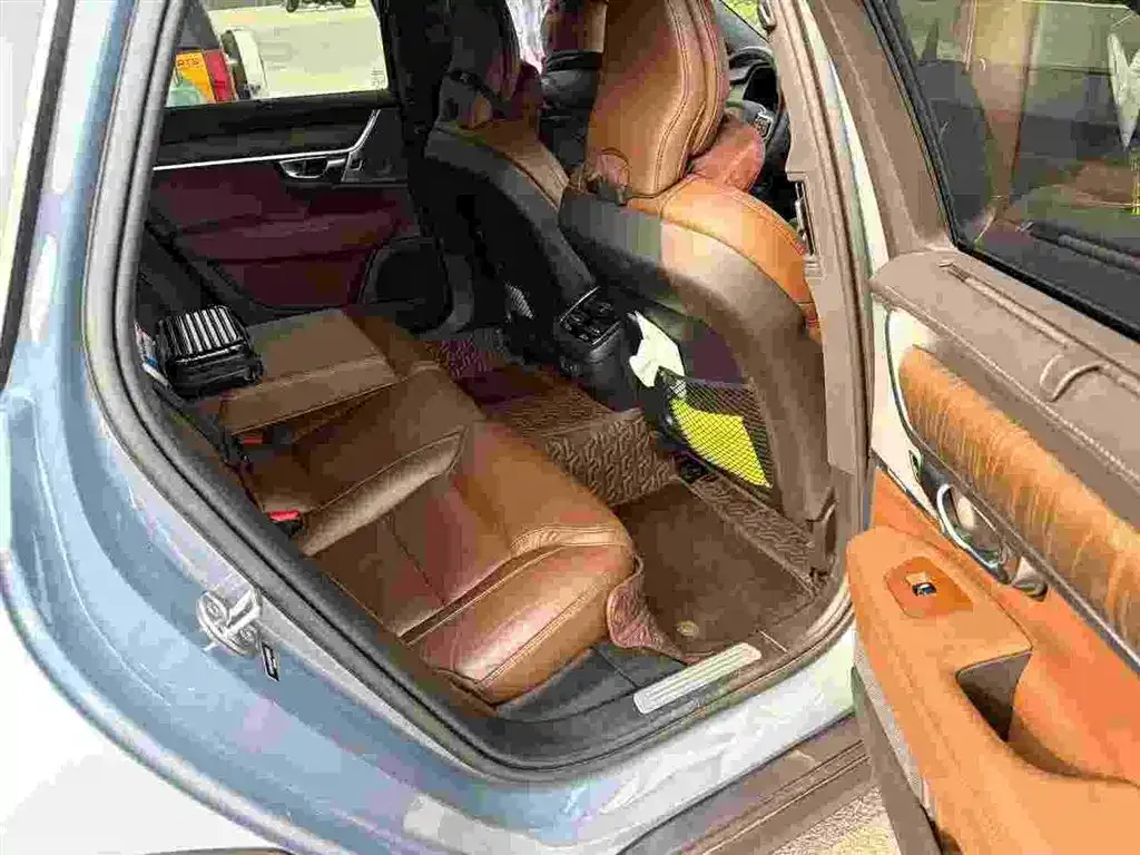 Volvo V90 — фото 4