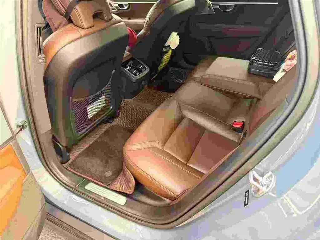 Volvo V90 — фото 6