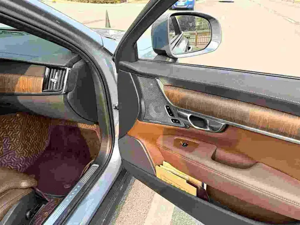 Volvo V90 — фото 7