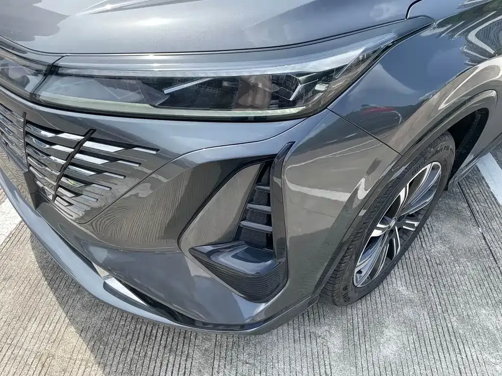 Changan CS75PLUS — фото 4