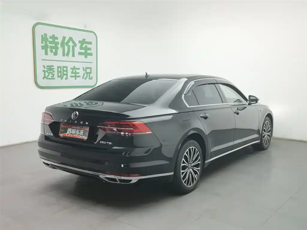 Volkswagen Phideon — фото 2
