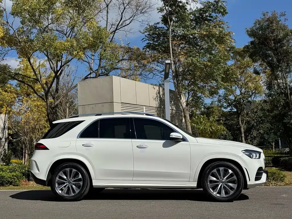 Mercedes-Benz GLE — фото 4