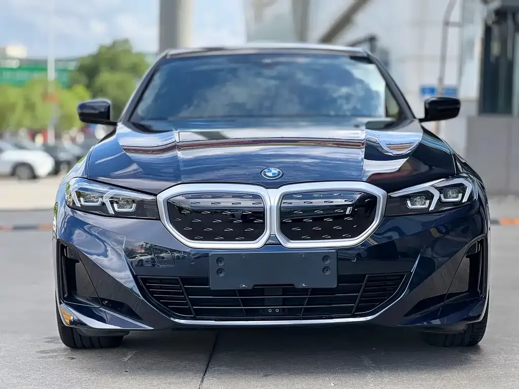 BMW i3 — фото 3