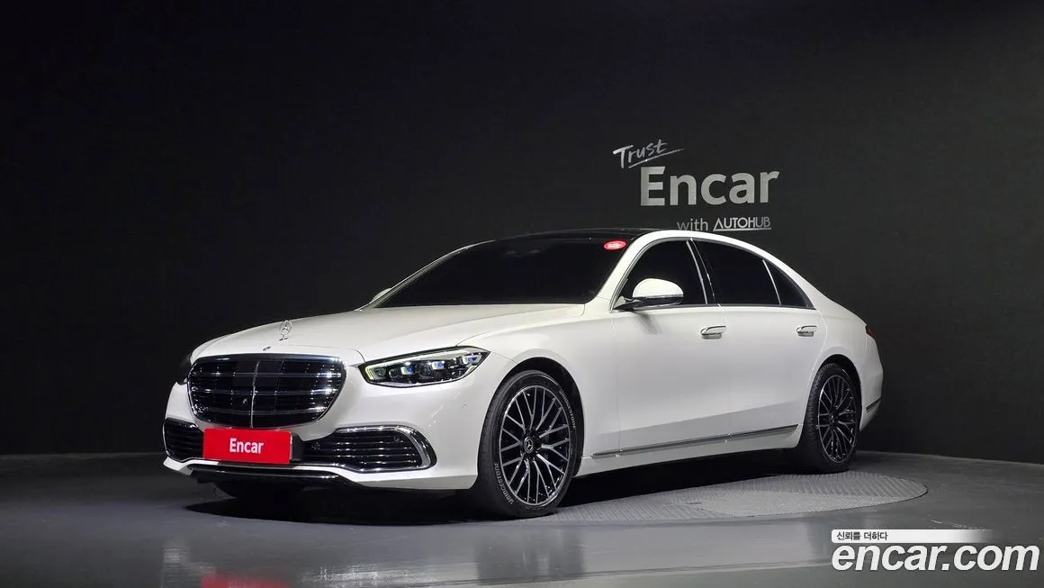 Mercedes-Benz S-Class — фото 1