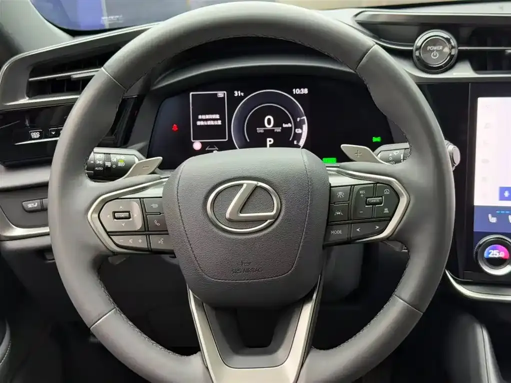Lexus RZ — фото 4
